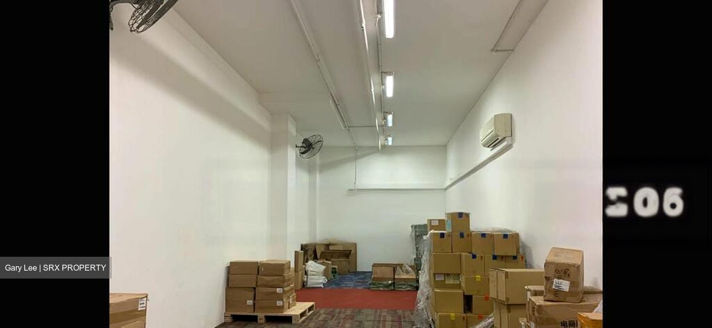 Woodlands 11 (D25), Factory #451014391